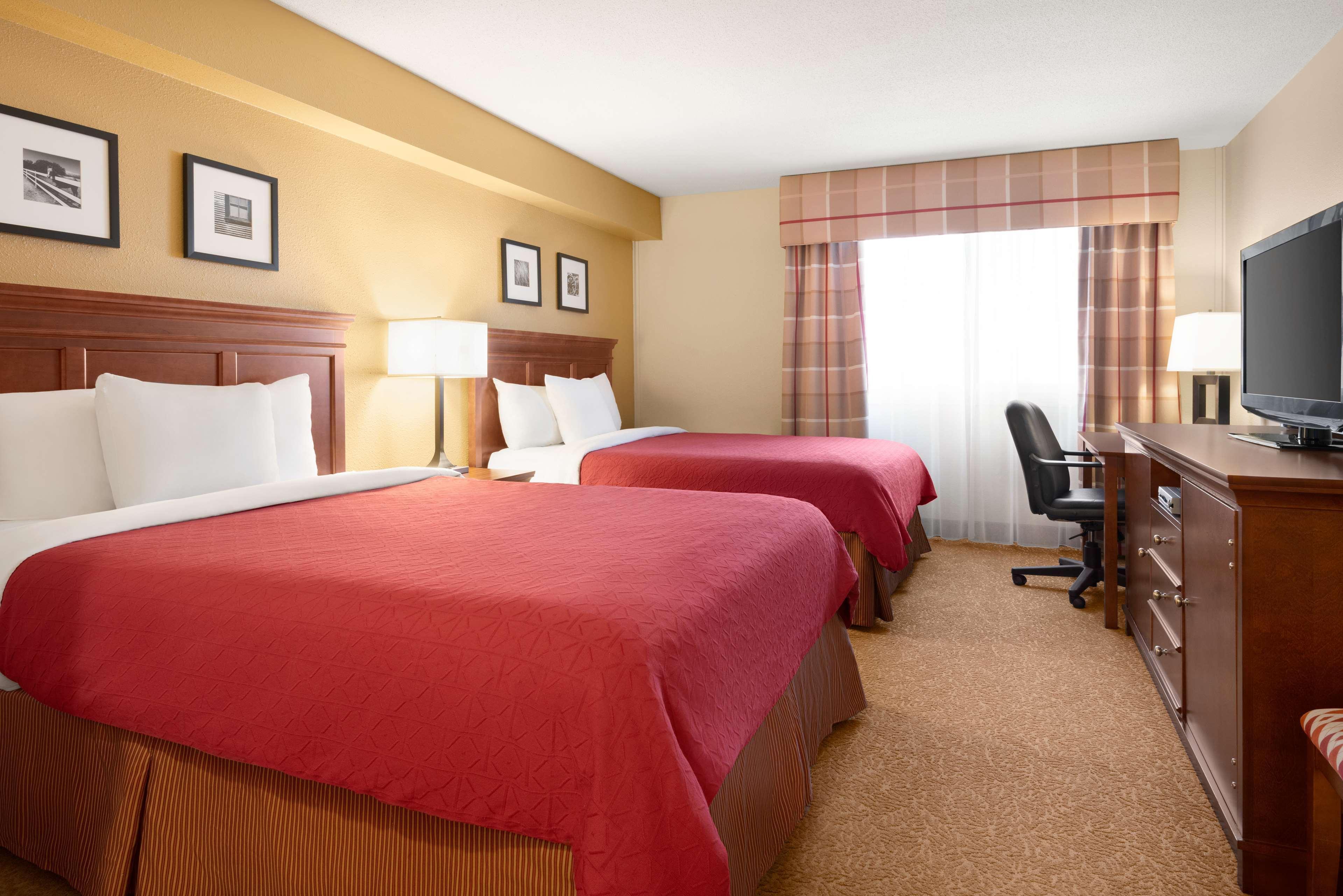 Travelodge Suites By Wyndham Regina - Eastgate Bay Kültér fotó