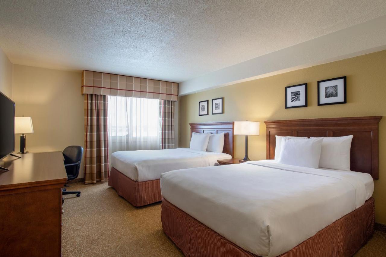 Travelodge Suites By Wyndham Regina - Eastgate Bay Kültér fotó