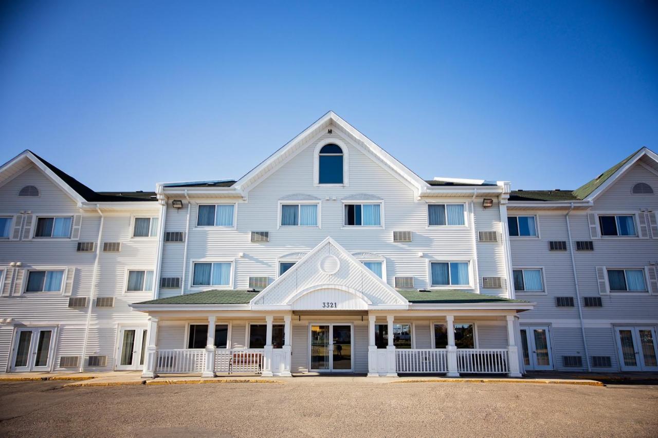 Travelodge Suites By Wyndham Regina - Eastgate Bay Kültér fotó