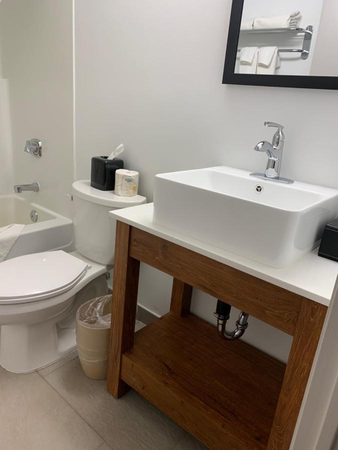 Travelodge Suites By Wyndham Regina - Eastgate Bay Kültér fotó